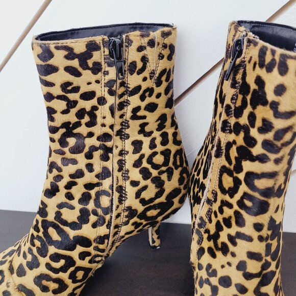 Steve Madden Alston-L Leopard Women's Sz 8 Print Cow Hair Upper Ankle Boots 10PT - Picture 4 of 9